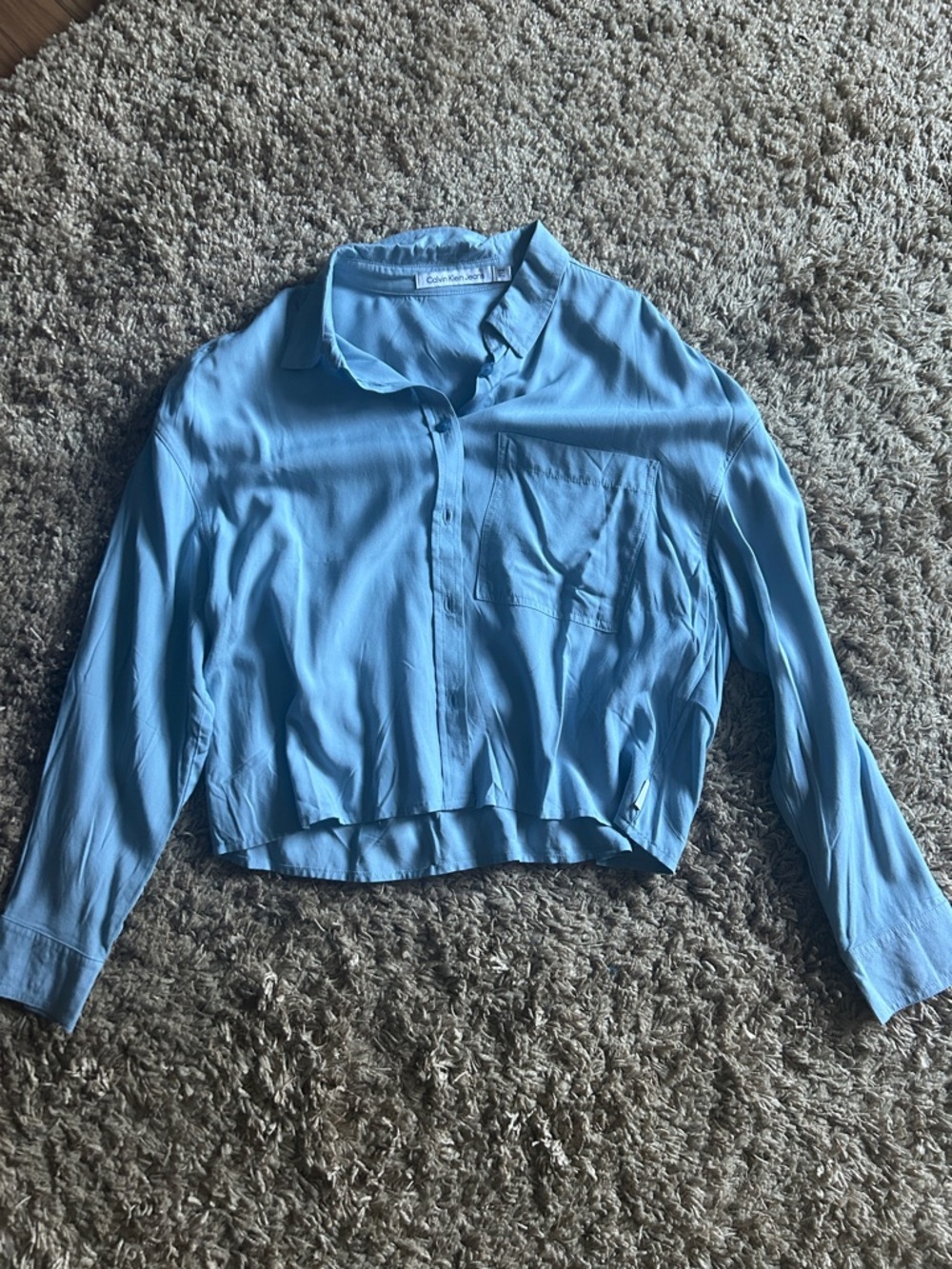 Light Blue Cropped Button-Down Shirt - Women
